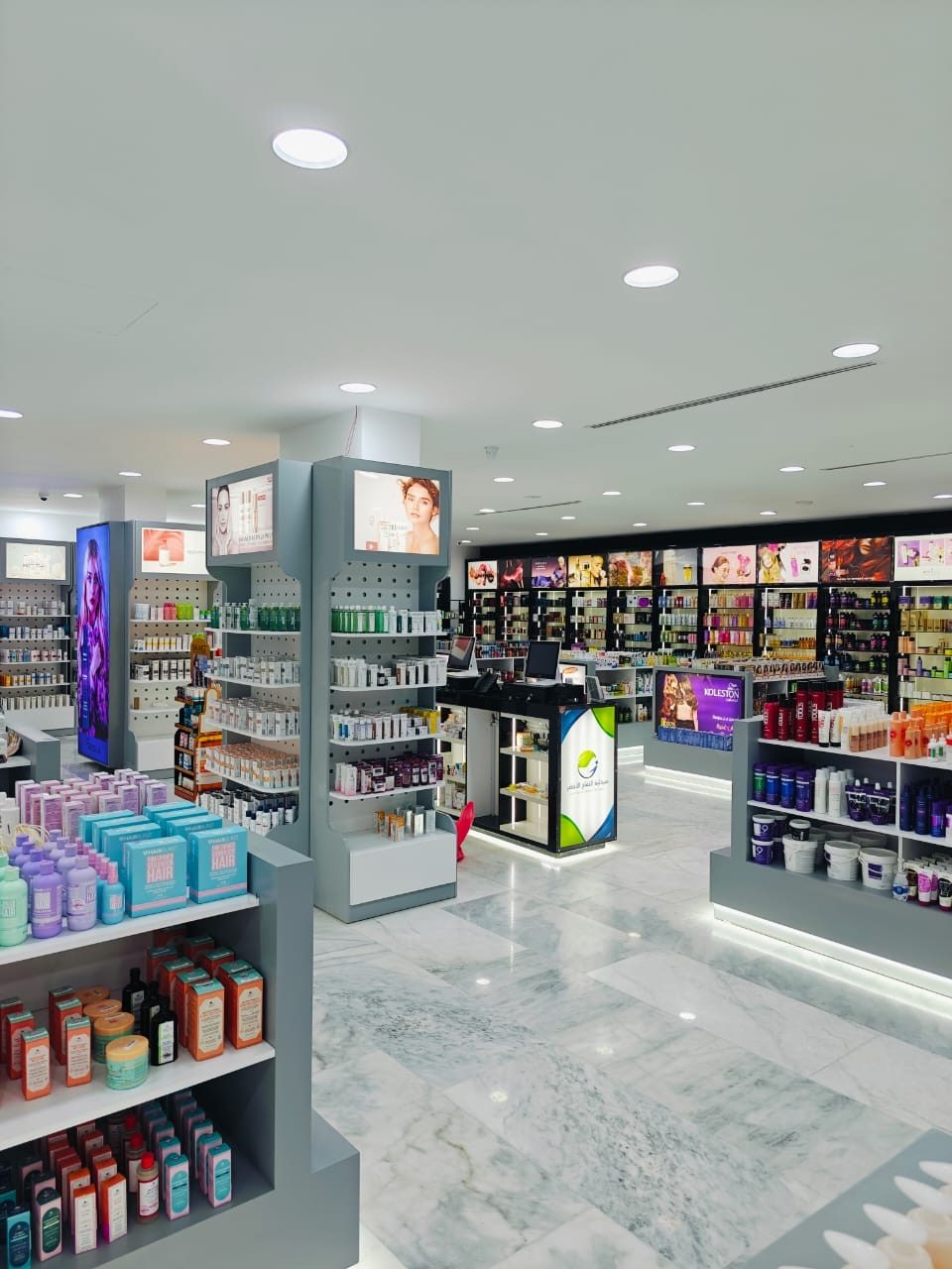 Green Apple Pharmacy interior by RAMA